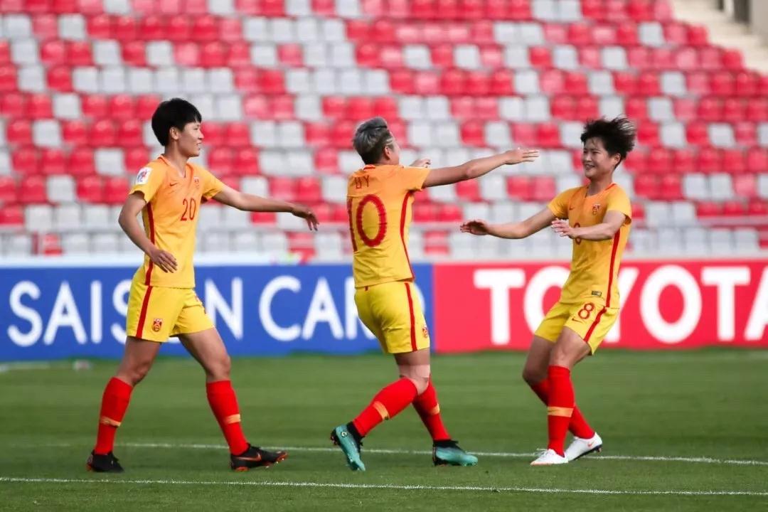  女足亚洲杯激烈角逐，中国玫瑰绽放异彩