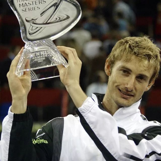  布斯塔西班牙红土专家，布宜诺斯艾利斯站卫冕成功